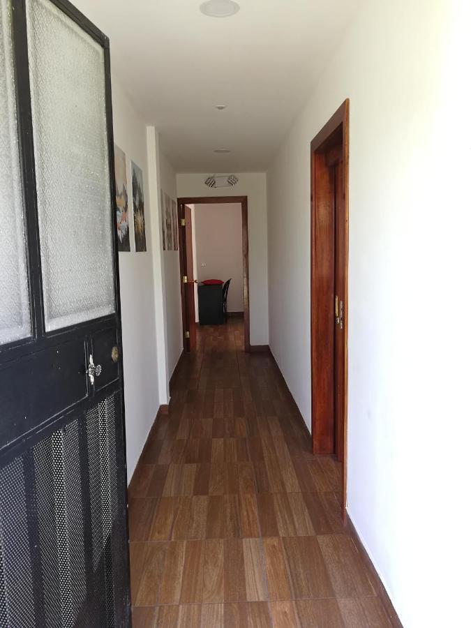 Chapelet Hostal Tababela Exterior foto